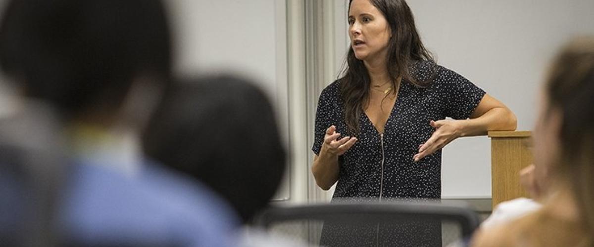 picture of Dr. Naomi Rosenberg teaching