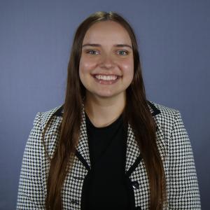 Sophie Sauer headshot
