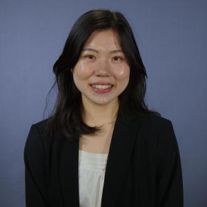 Alice Tang headshot